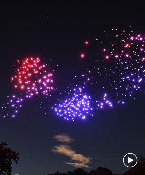 central park was shrouded in a flock of 1,000 luminous drones by DRIFT